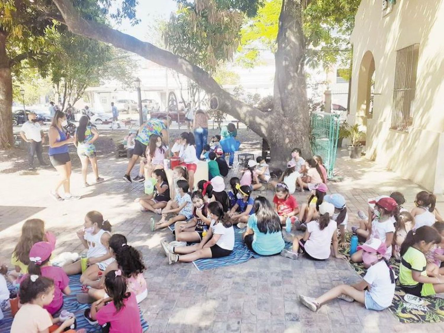 Colonos del Club Náutico Formosa visitaron el Museo Ferroviario