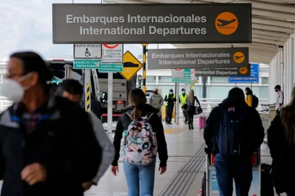 Chile prohíbe el ingreso de viajeros de siete países del sur de África