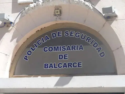 Desafectaron a siete policías de Balcarce por cobrar para soltar presos