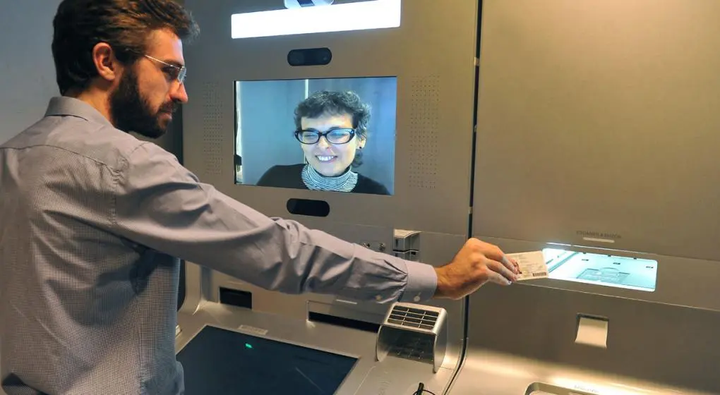 Se lanzó el primer “video cajero” del país