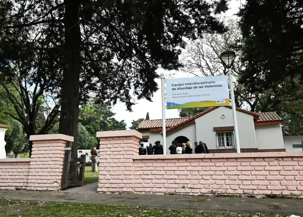 Espacio de Abordaje de las Violencias, Área de la Mujer
