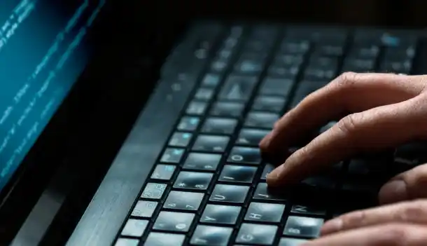 Software para el futuro, por una economía del conocimiento