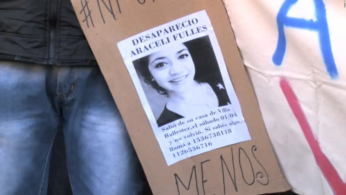 Incidentes frente a los tribunales de San Martín tras una audiencia por el crimen de Aracelli Fulles