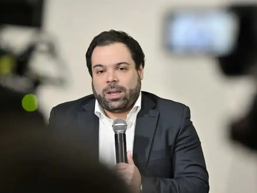 Troncoso defendió la intervención del Iosper y el proyecto de nueva obra social