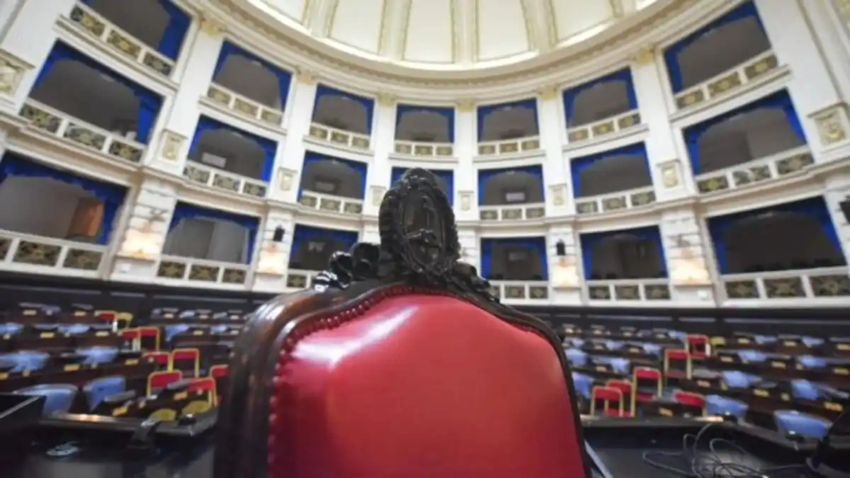 Vista del recinto de Diputados desde la silla del presidente, tras la sesión caída por falta de quórum.