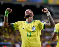 Brasil se lució con goles y Neymar hizo historia
