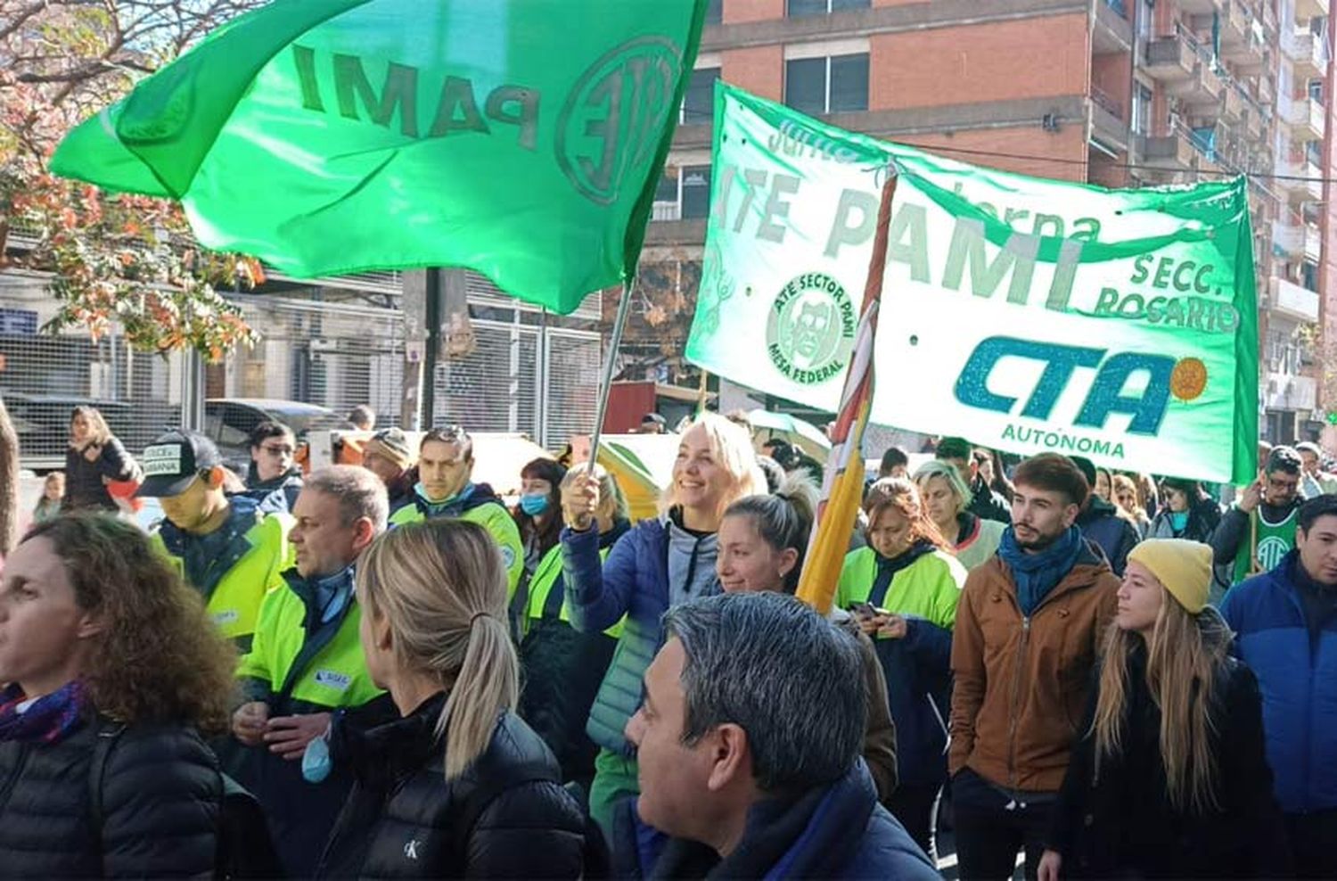 Trabajadores del Estado marcharon por reclamo salarial: «La inflación carcomió nuestro poder adquisitivo»