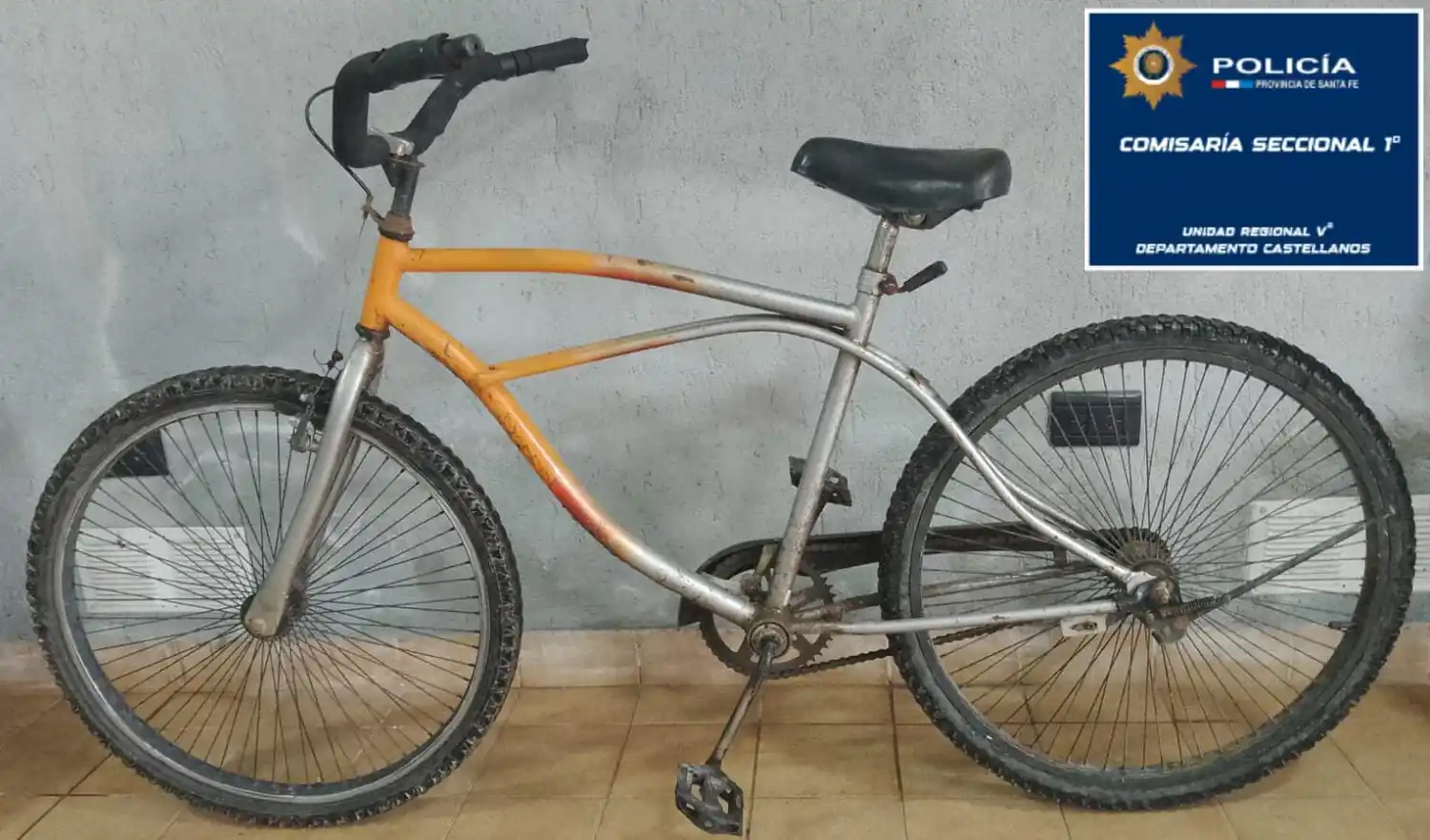 Se llevó una bicicleta ajena desde un bicicletero: lo vieron y lo detuvieron