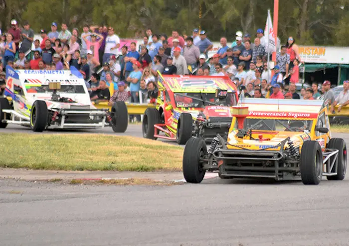 Una historia a pura velocidad en el Minicross del Sudeste