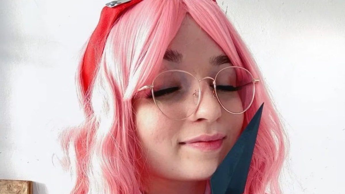 ¡REBUSQUE A LO GRANDE! Una joven explica cómo llega a ganar 30.000 dólares por contrato en OnlyFans, y no es escort