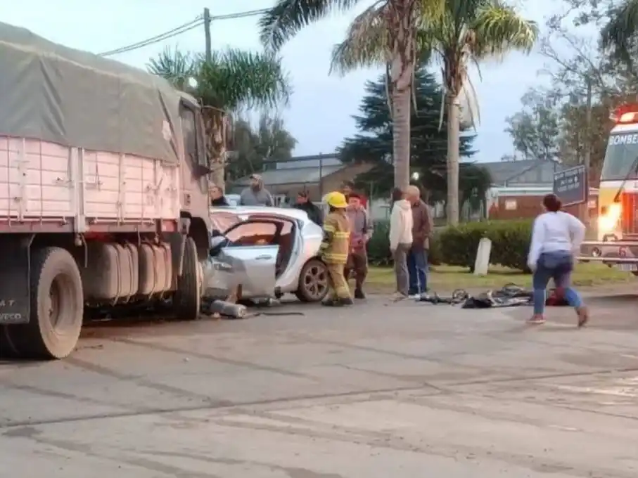 choque de maestra en ruta 11 (3)