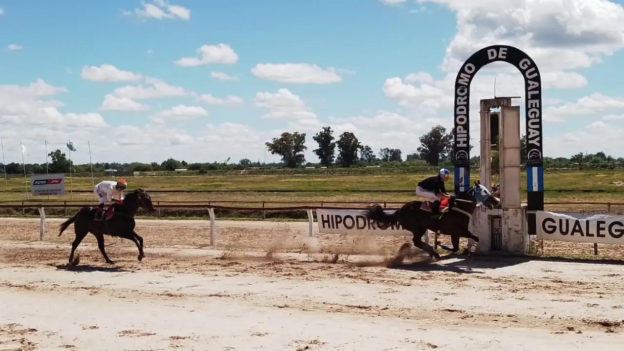 Turf: Mantecosa se impuso en el Gran Premio “Gury” Cáceres