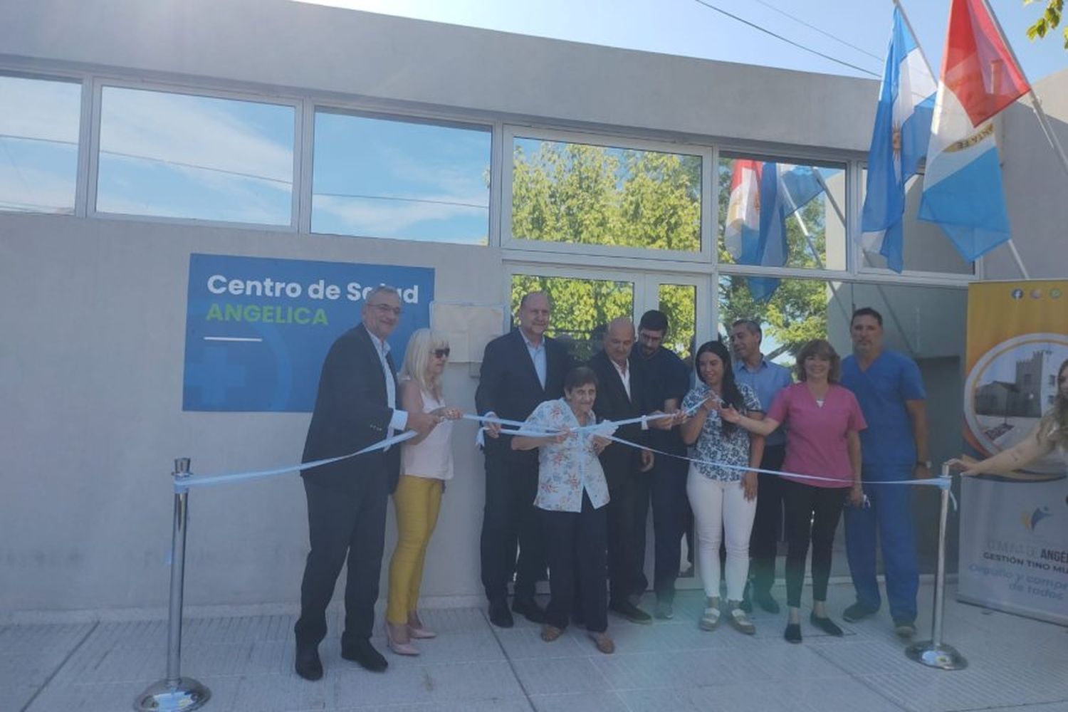Perotti encabezó la inauguración de las obras de modernización y ampliación del SAMCo de Angélica
