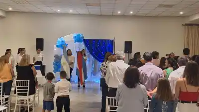 Emotivo Acto de Colación en UADER Gualeguay: Nuevos profesionales para el desarrollo avícola regional