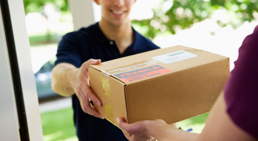 Eliminan impuestos para compras en el exterior y amplían a US$3.000 el límite para importar