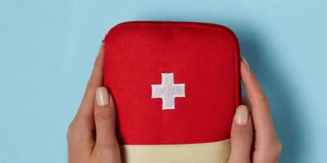 Vacaciones: ¿qué debemos llevar en el botiquín?