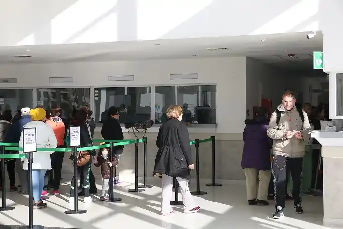 El 40% de las personas que se atiende en el Hospital Centenario tiene obra social