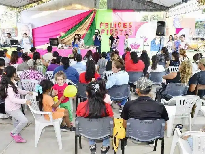 Taller de elaboración de pan dulce se dictó
en la Fundación para la Asistencia Solidaria