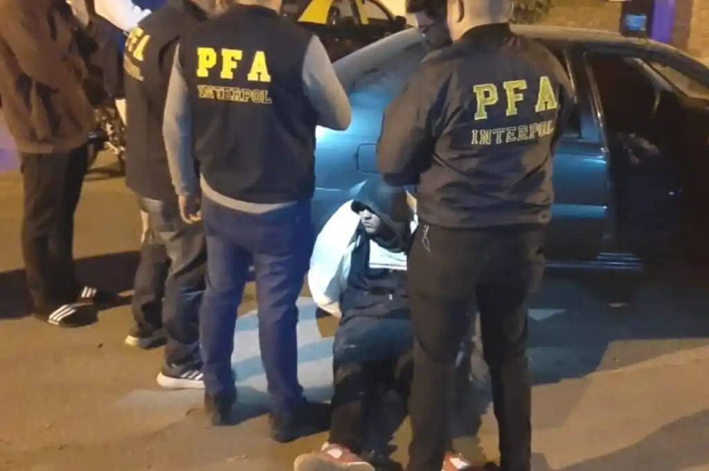 Indagaron al homicida chileno que se fugó de la comisaría tras su recaptura