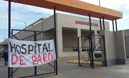 Trabajadores de la salud paran este viernes: "Nunca hemos trabajado tanto y cobrado tan poco"