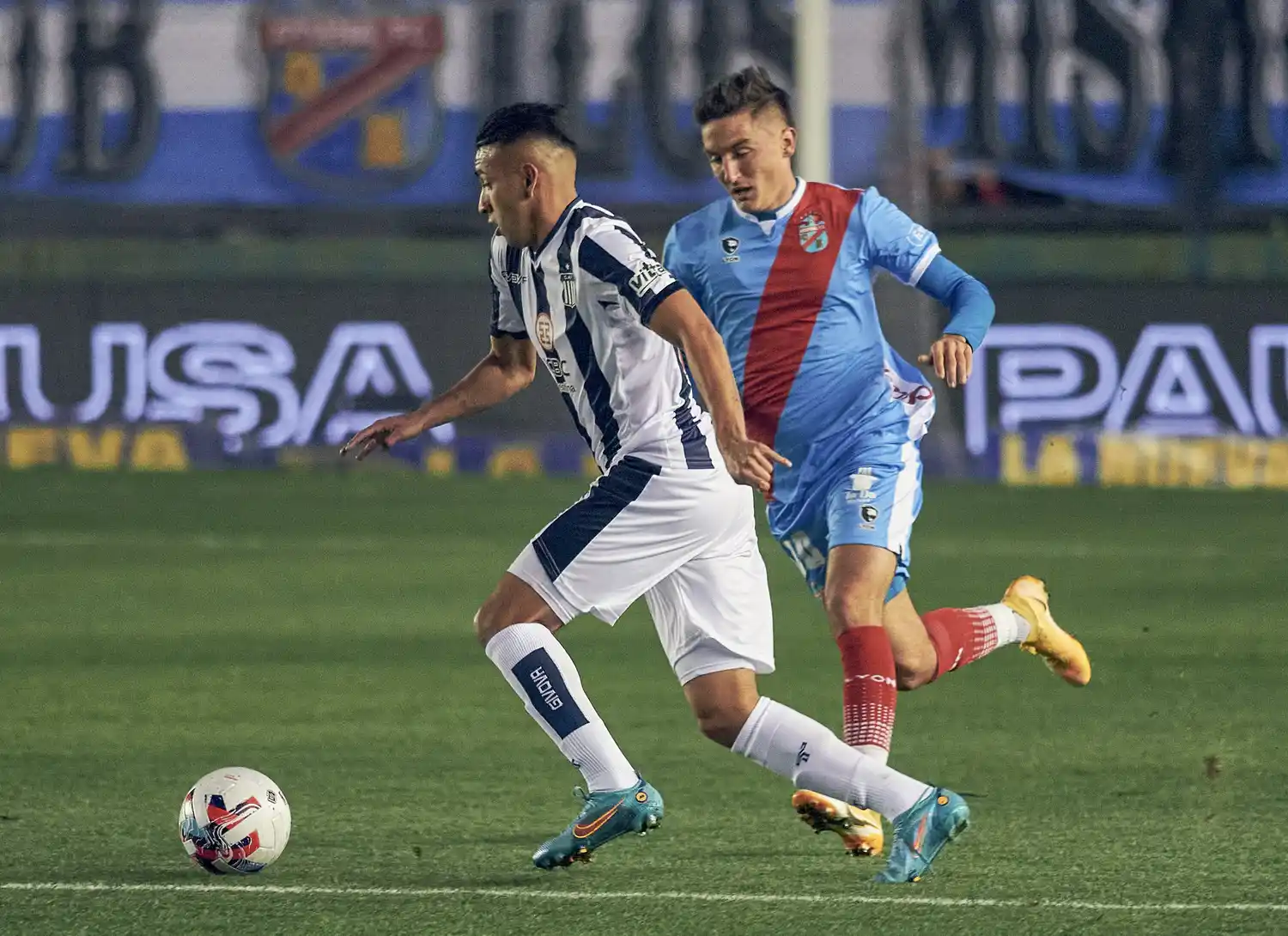 Arsenal desniveló pero Talleres rescató un punto