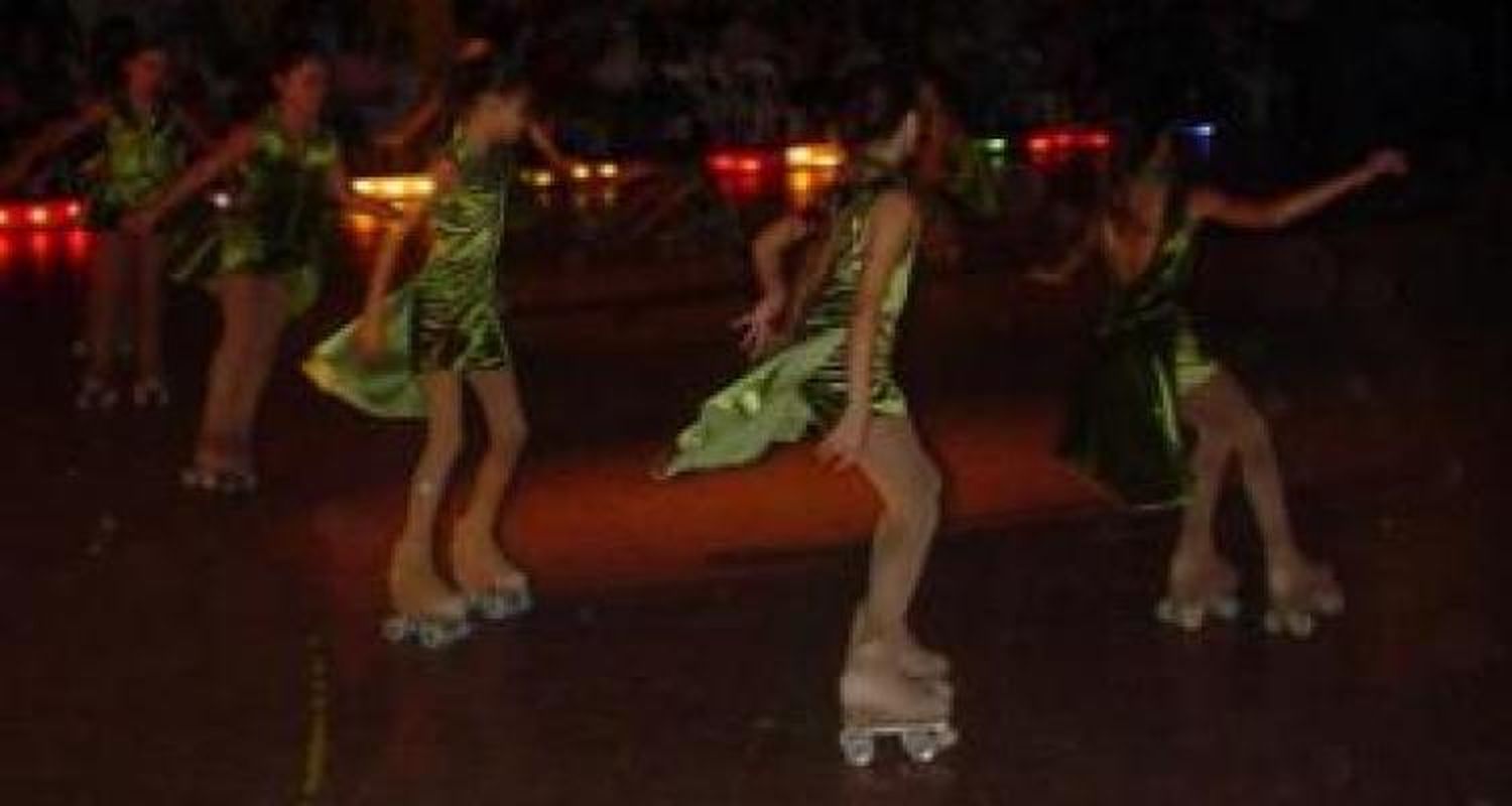 Patinando por el Club