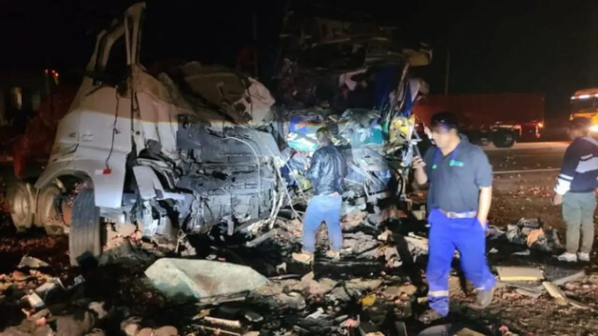 ¡PELIGRO SOBRE RUEDAS!   Venezolano pierde la vida en aparatoso accidente en Perú  