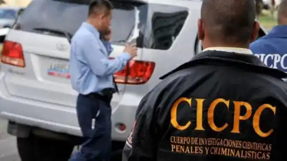 ¡CON AMIGOS ASÍ! Lo matan a puñaladas, le roban y escapan: el CICPC detiene a los malandros