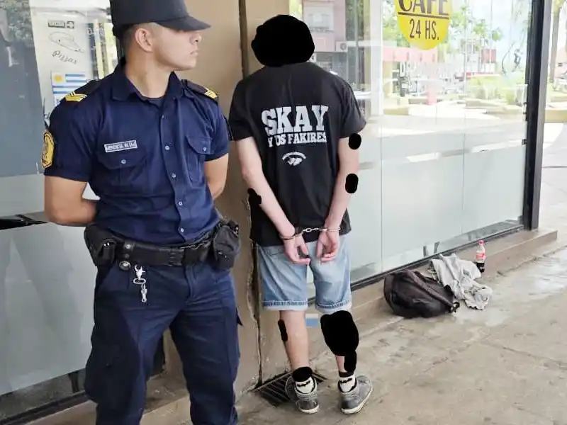 Un hombre fue aprehendido en la Terminal con marihuana y cocaína en su poder