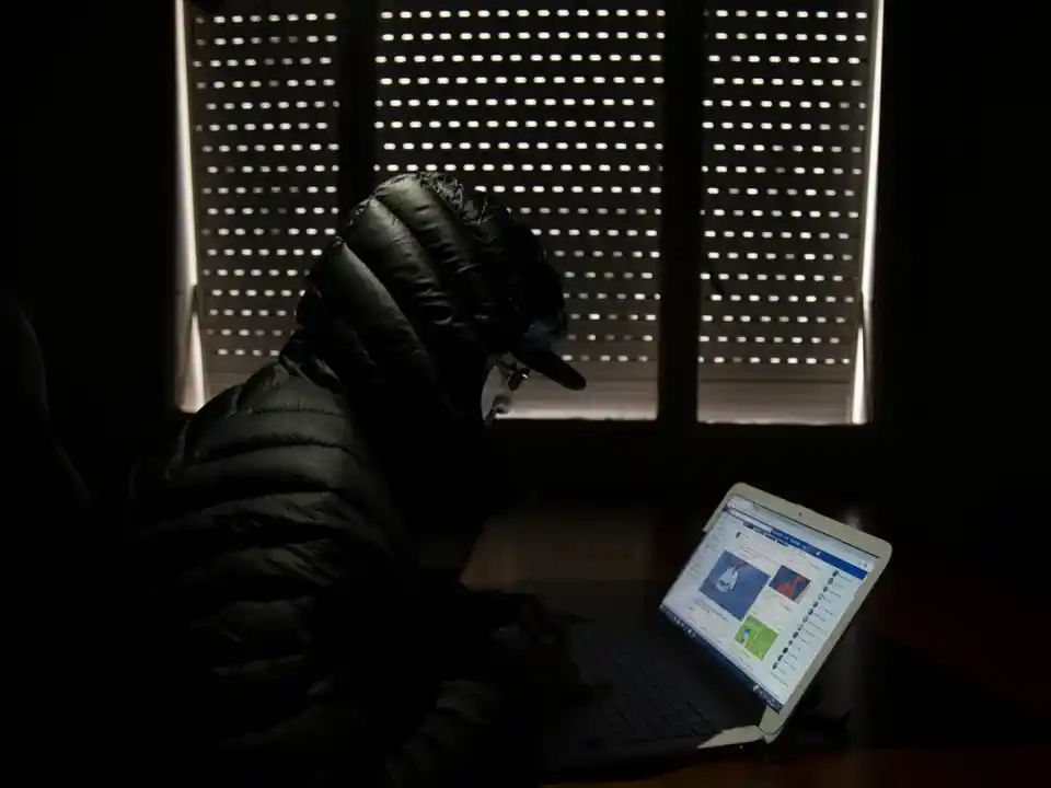 Grooming en Misiones: rescataron a una niña de 13 años y detuvieron a cinco hombres