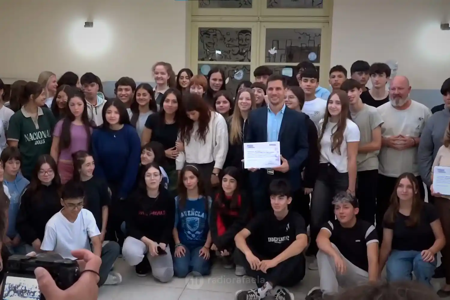 Reconocieron a estudiantes por la participación en la construcción del Sistema Solar a escala en Rafaela