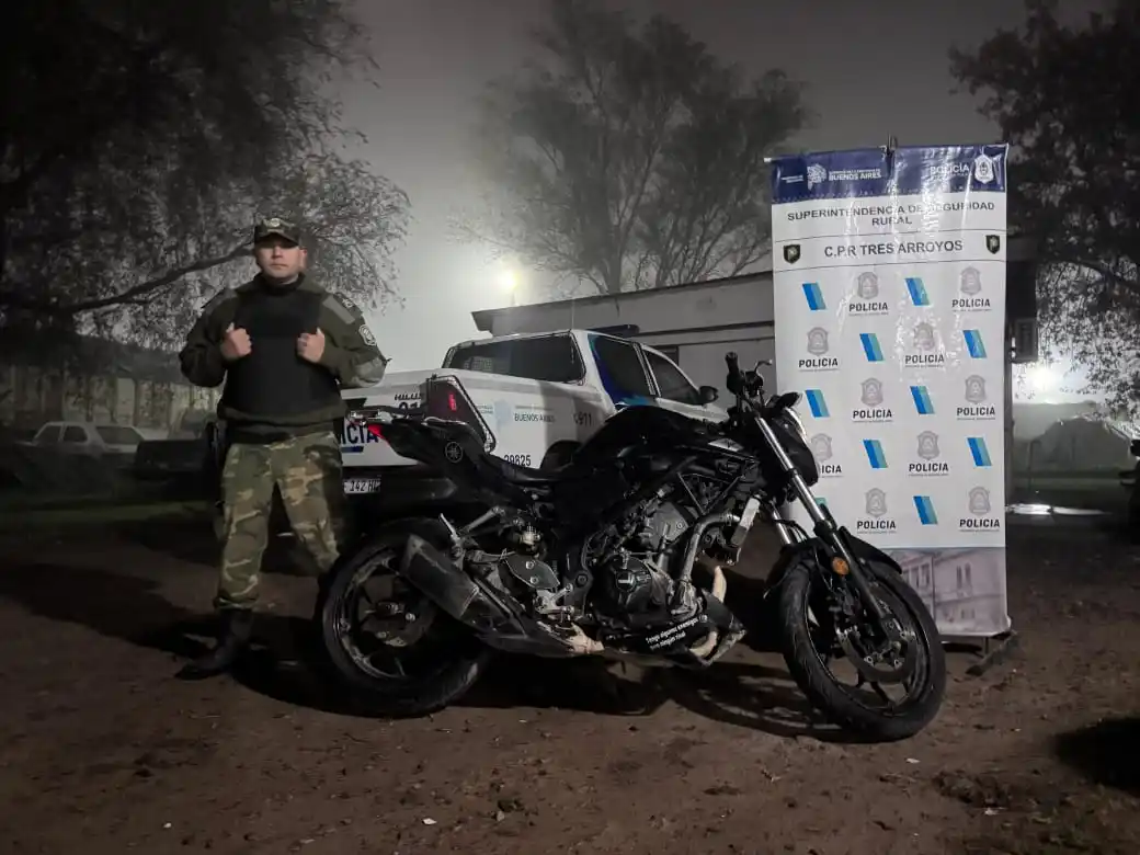 Una maniobra evasiva al advertir presencia policial derivó en detención y allanamiento por drogas