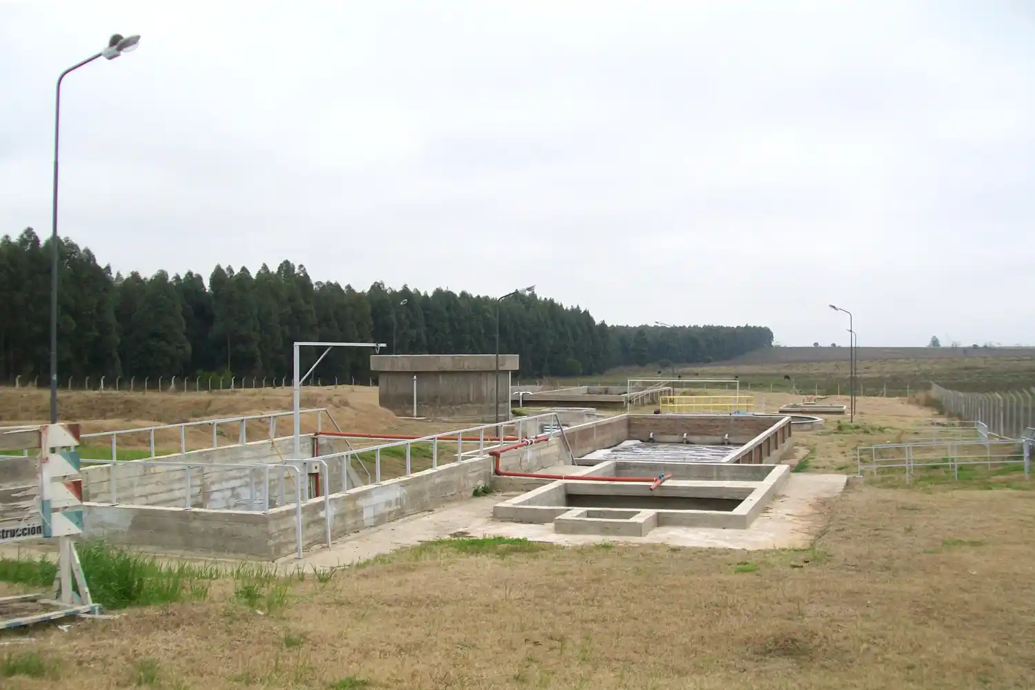 Llaman a licitación para la readecuación de la planta de tratamiento de efluentes cloacales de Nogoyá