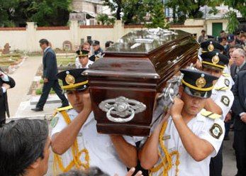 Lomas de Zamora: Asesinan a policía que intentó evitar un asalto