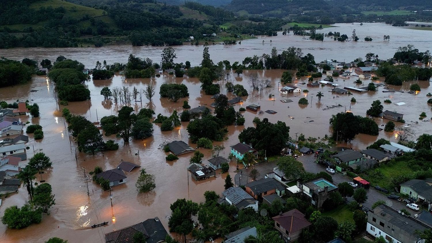 Gobierno brasileño destinará $ 10.000 millones: promete reconstruir región devastada por lluvias