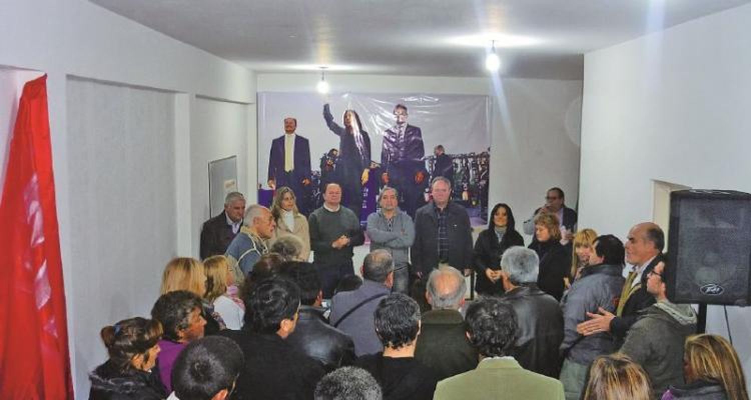 Butti y Ramanzini presentaron sus candidaturas y la lista que los acompaña