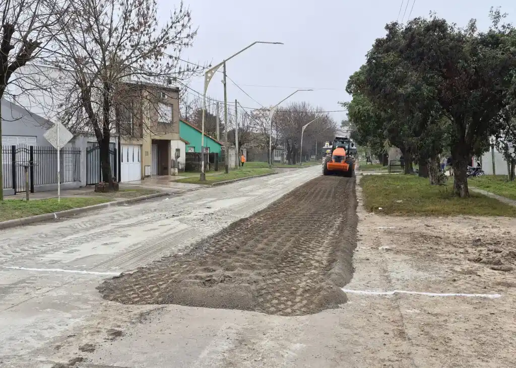 Comenzó la repavimentación del acceso Illia en Crespo: habrá cortes y desvíos al tránsito