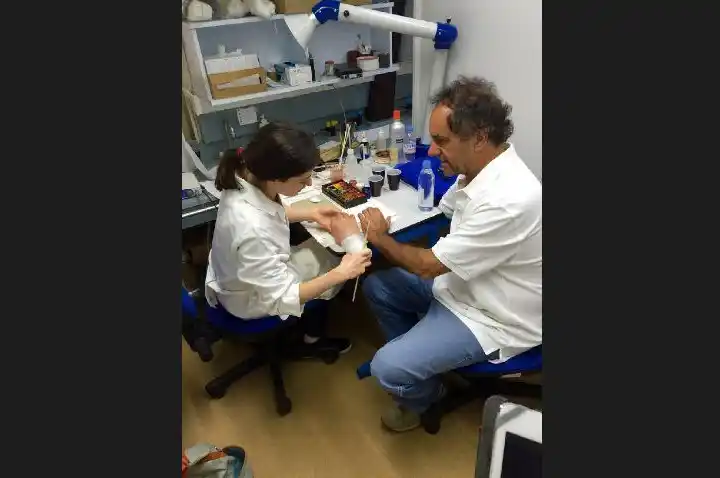 Karina Rabolini mostró en Twitter el "nuevo brazo" de Scioli