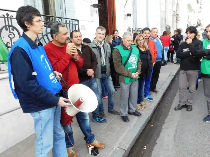 Paro Nacional: estatales de ATE se movilizaron en Paraná