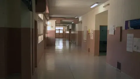 Alumnos de 10 y 12 años robaron y provocaron daños en una escuela