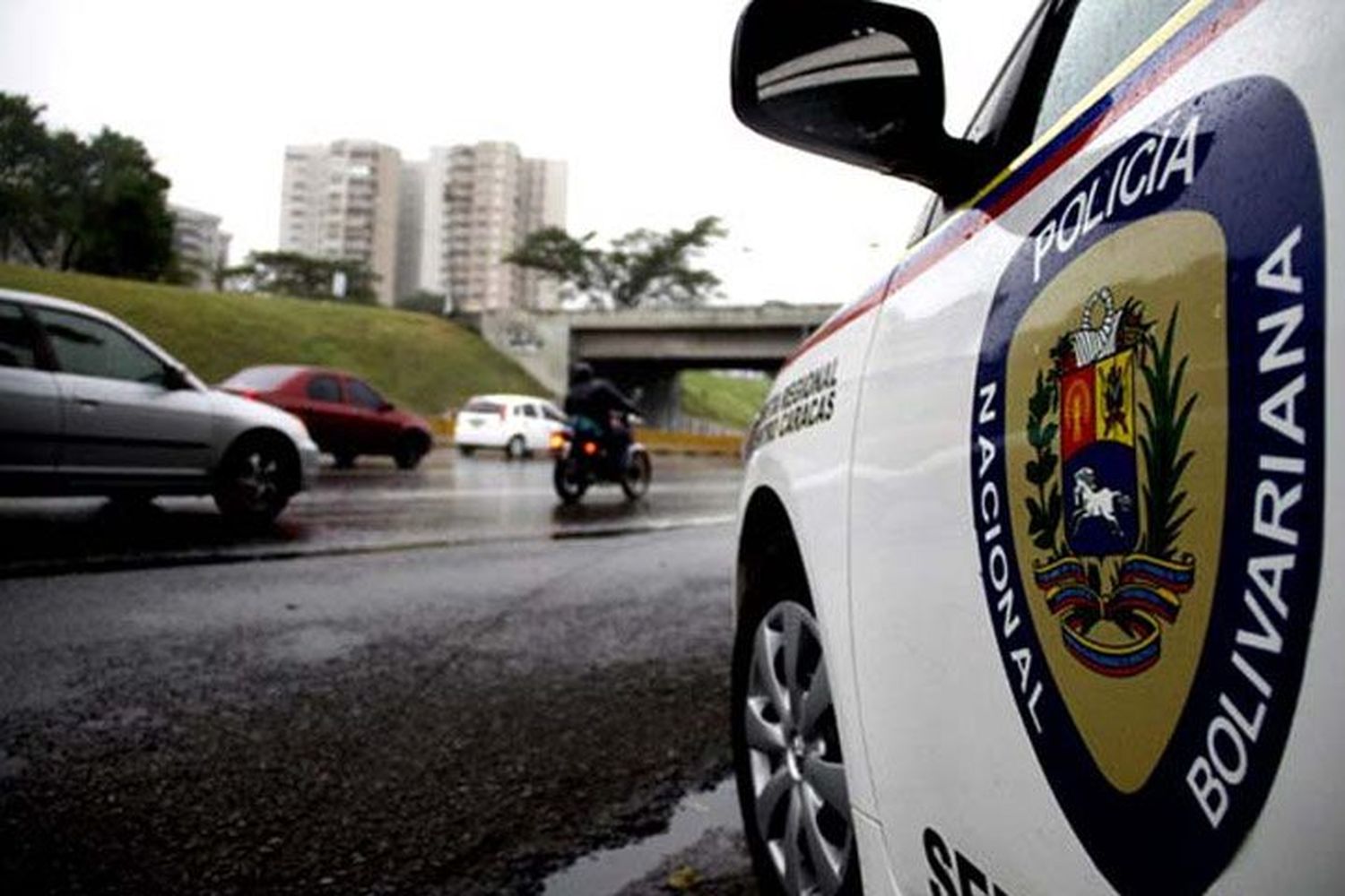 ENTRE LA VIDA Y LA MUERTE: niña recibe un tiro en la cabeza durante enfrentamiento en los Valles del Tuy