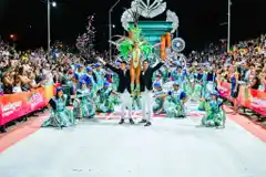 Se viene la tercera noche de Corsos