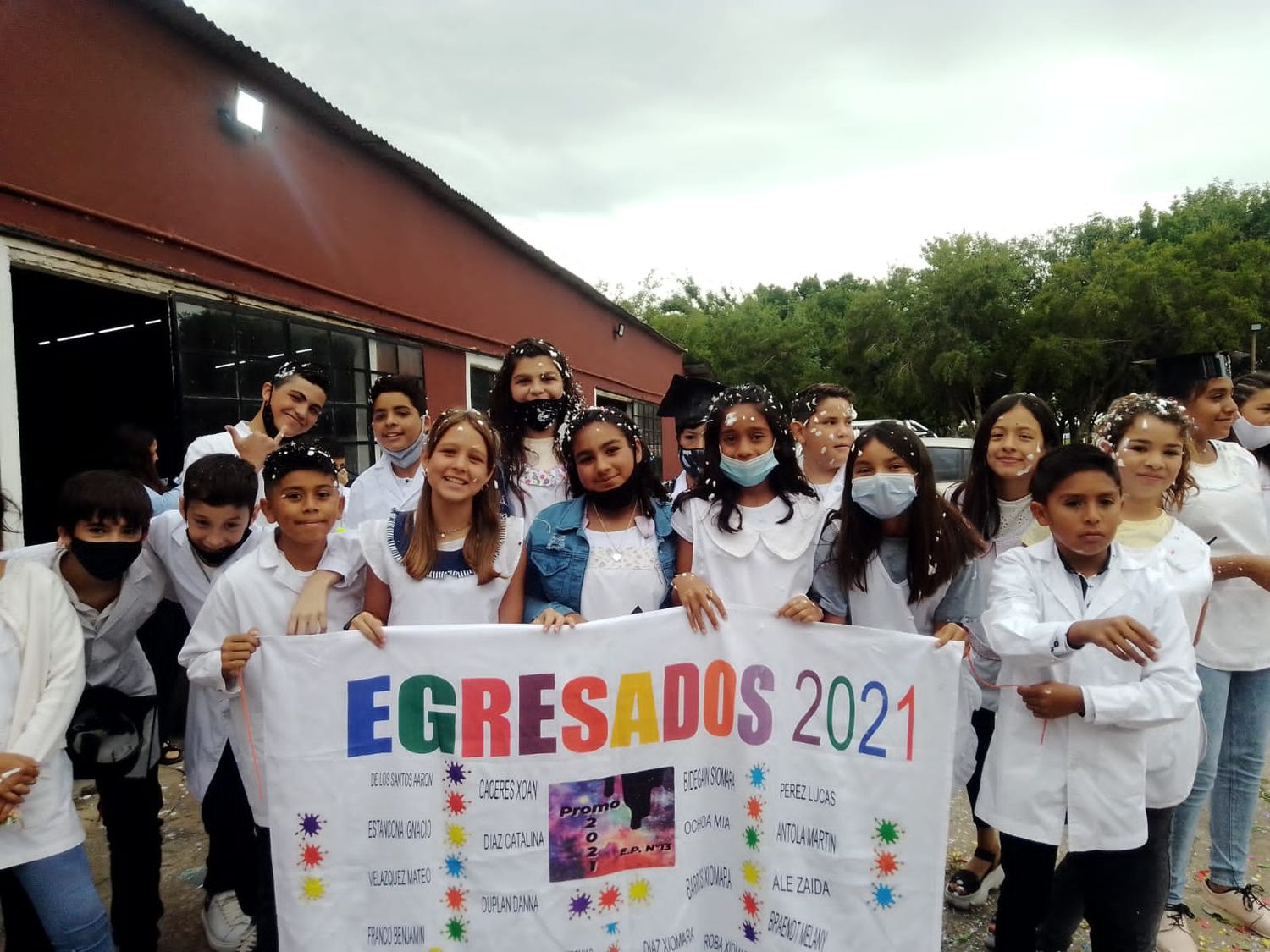 ¡Los egresados 2021 de la escuela de Mataderos!