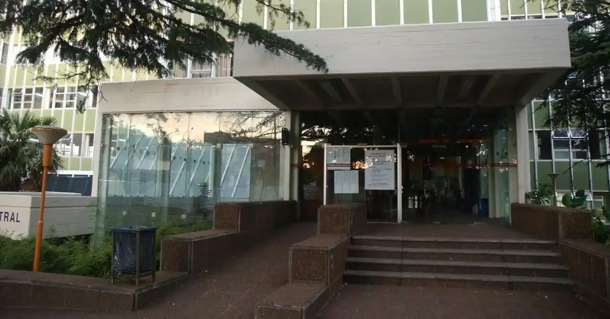 Autoridades universitarias piden que los no docentes acaten la conciliación
