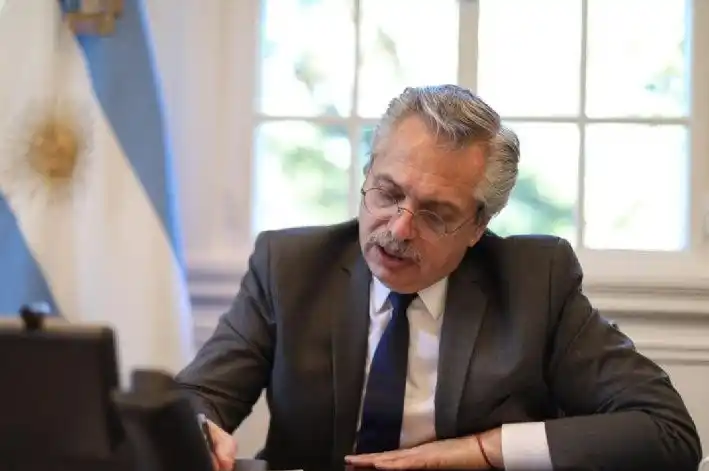 Alberto Fernández evalúa extender la cuarentena hasta el 24 de mayo