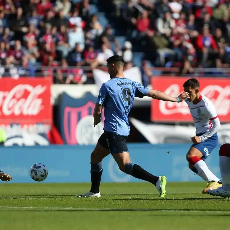 Passerini marcó en el empate
de Belgrano ante San Lorenzo