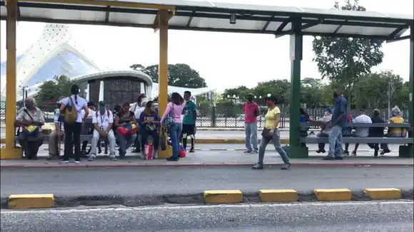 BALEADA SEXAGENARIA por resistirse a robo