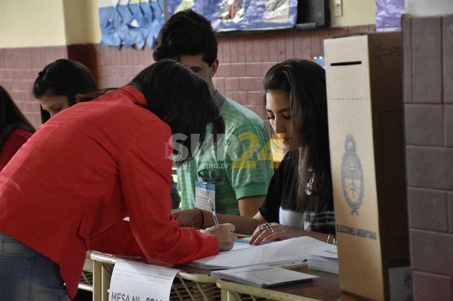 Desertó la mitad de las autoridades de mesa convocadas en Santa Fe 