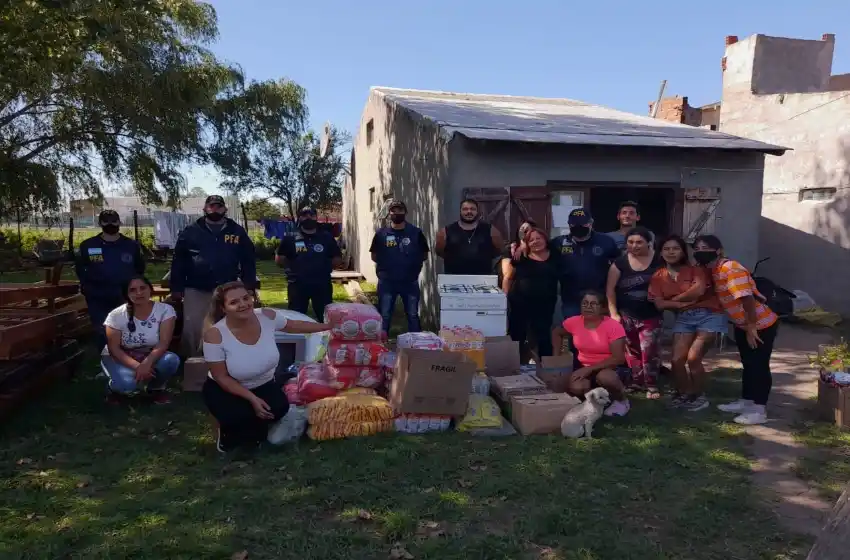 Otro acto solidario de la PFA para colaborar con los más necesitados