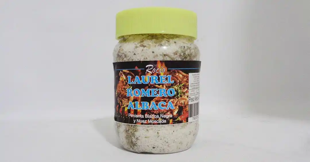 Condimento “Laurel Romero Albaca Pimienta Blanca, Negra y Nuez Moscada”, de la marca Rocío.